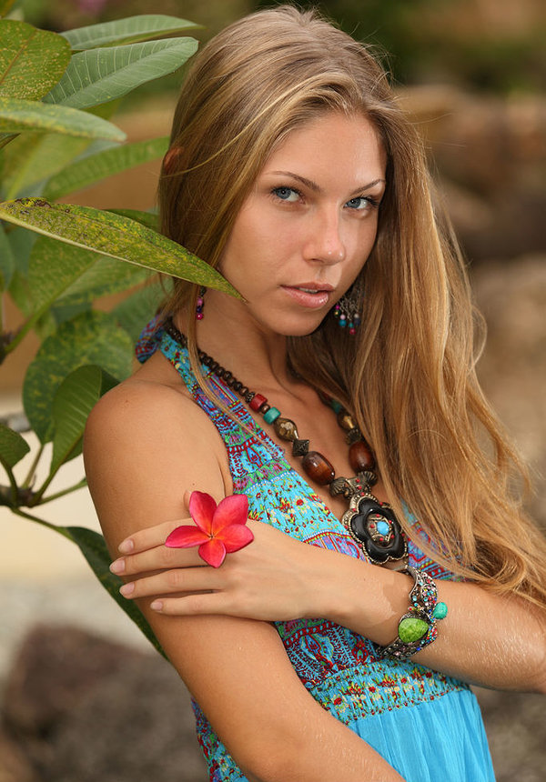 Людмила, 19 лет, 3 размер груди